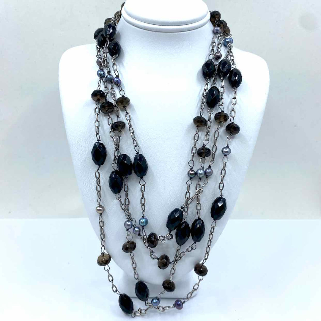 Simply Posh Consign Necklace Necklace