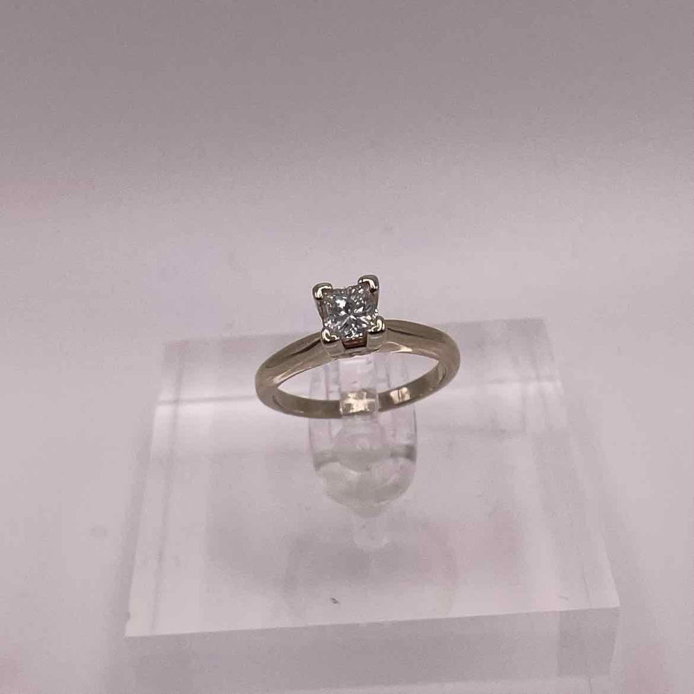 simplyposhconsign Jewelry 14KW PRINCESS CUT .25 CT DIA SOLITAIRE RING