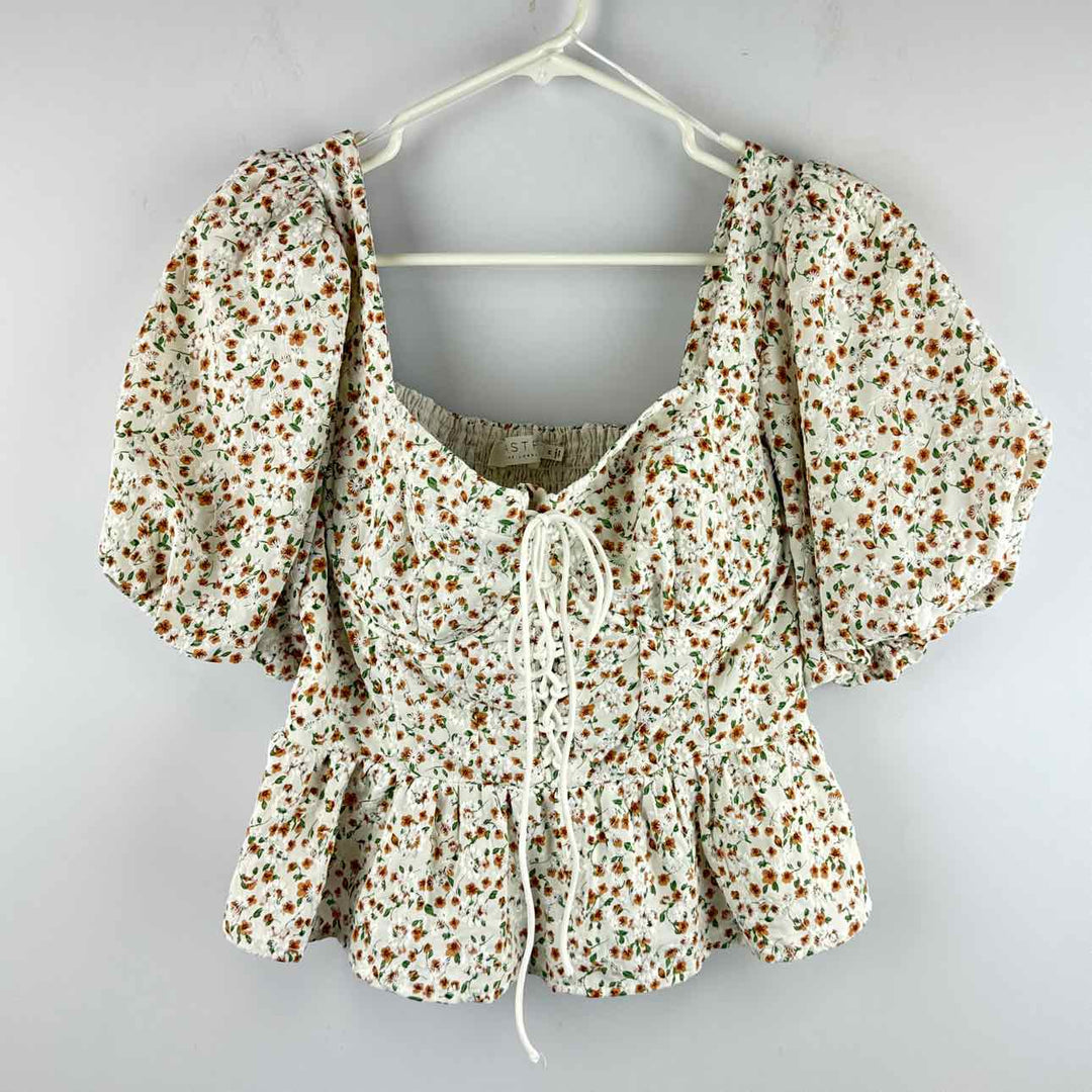 ASTR Top White & Brown / M ASTR puff sleeve Floral Women's Tops Women Size M White & Brown Top