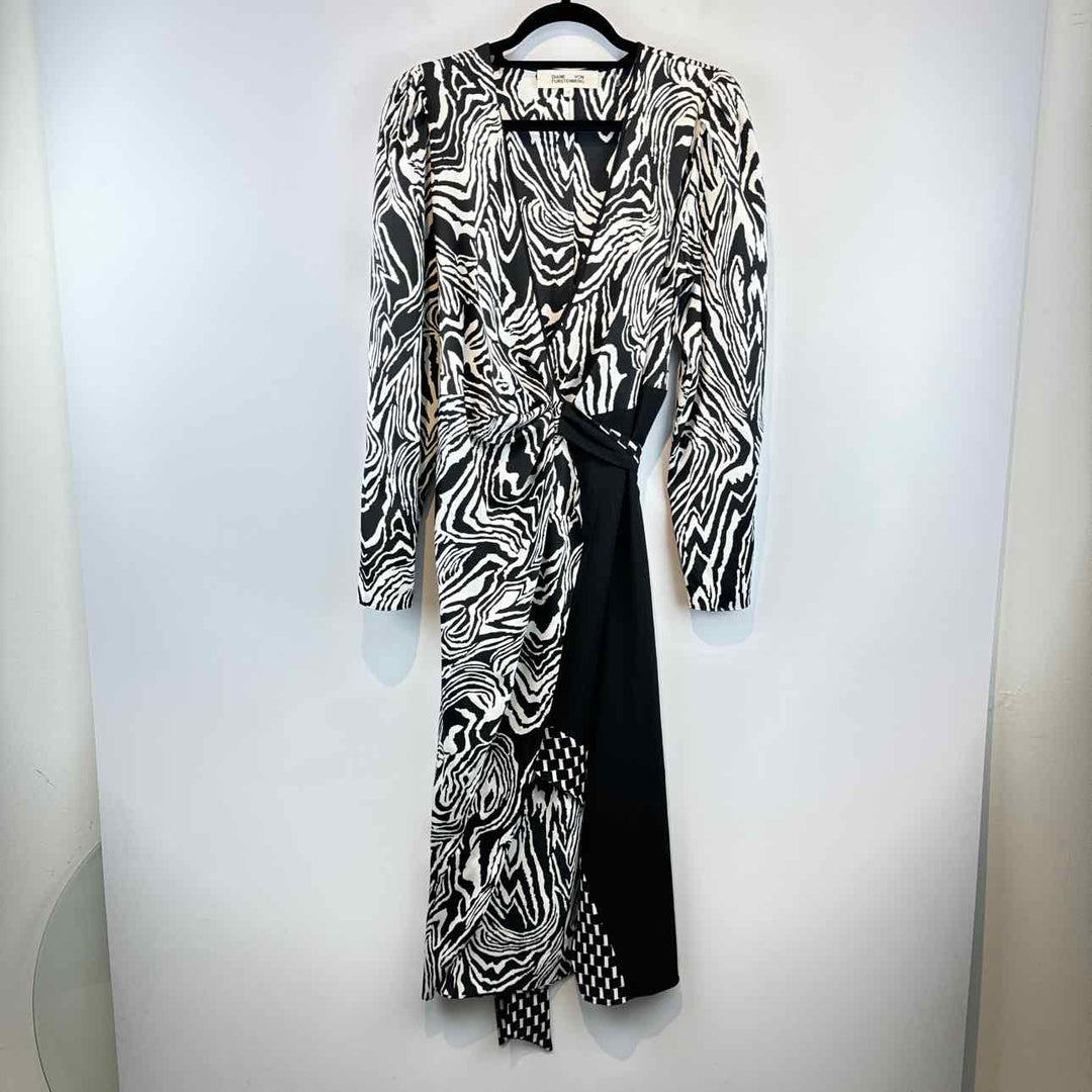 DIANE vonFURSTENBERG Dress Black & White / 12 DIANE vonFURSTENBERG Long Sleeve ZEBRA Women's Dresses Women Size 12 Dress