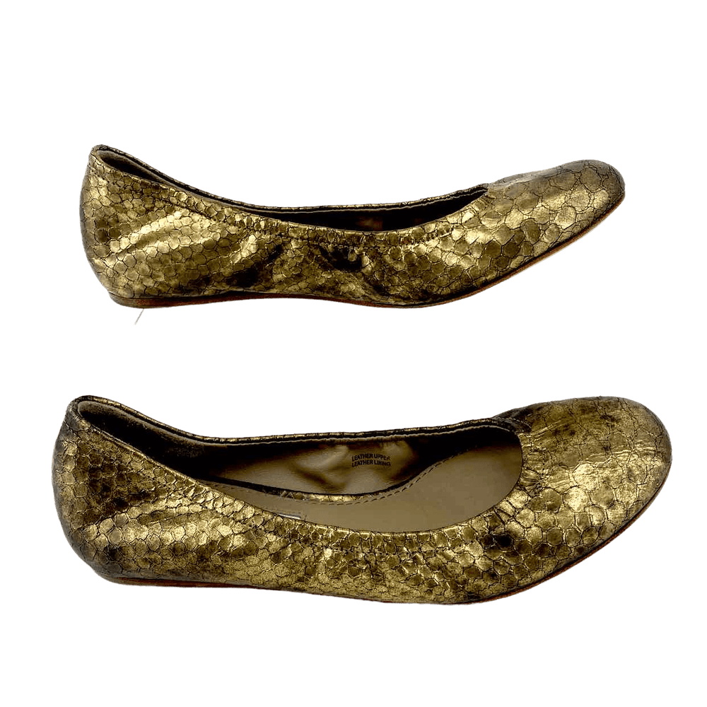 Simply Posh Consign Flats Gold Vera Wang Women's Snake Embossed Gold Leather Flats - Size 7