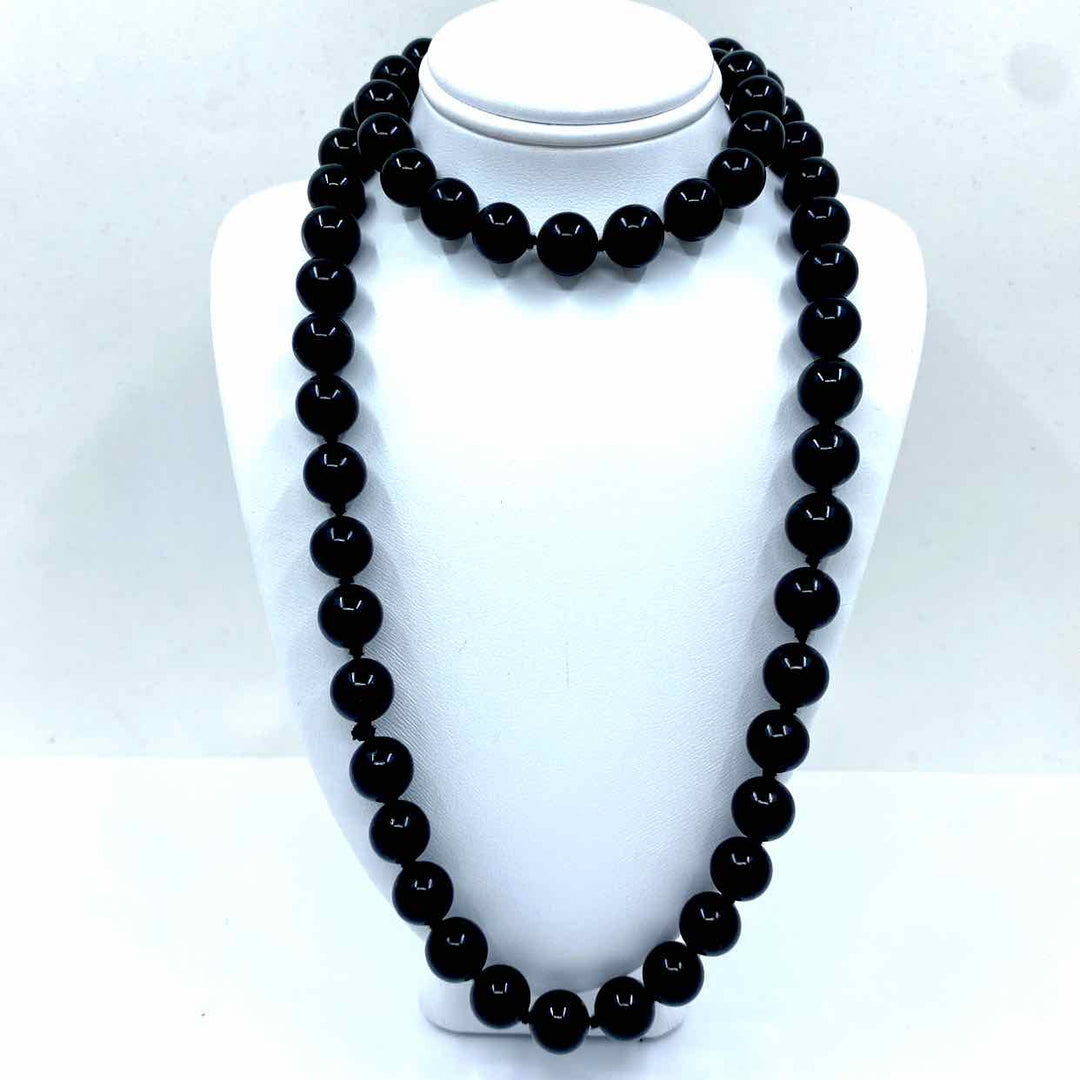 Simply Posh Consign Necklace BLACK ONYX LONG BEAD NECKLACE