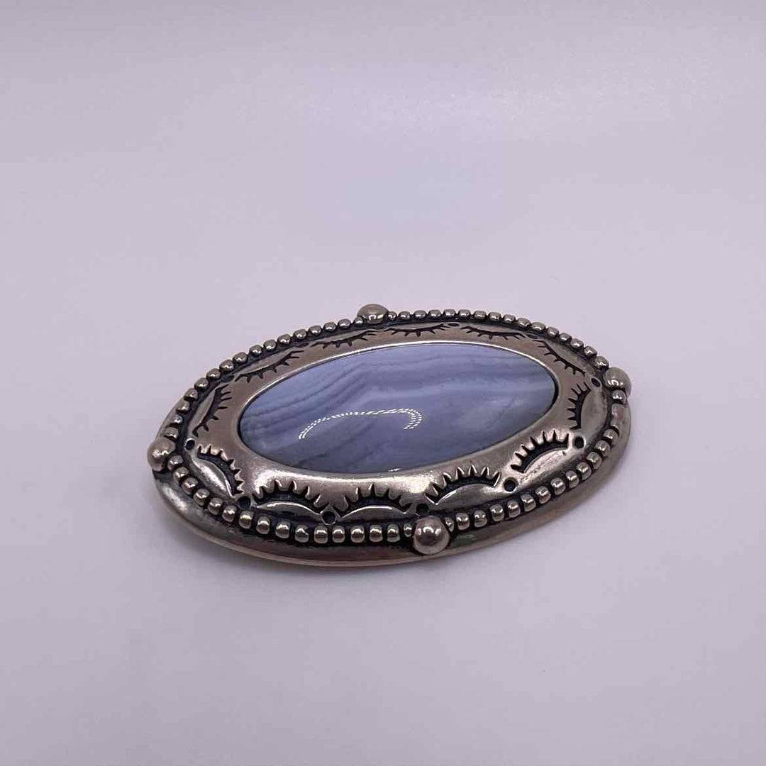 simplyposhconsign Brooch S/S Oval Blue Lace Agate In Heavy Setting w/Pin Pendant