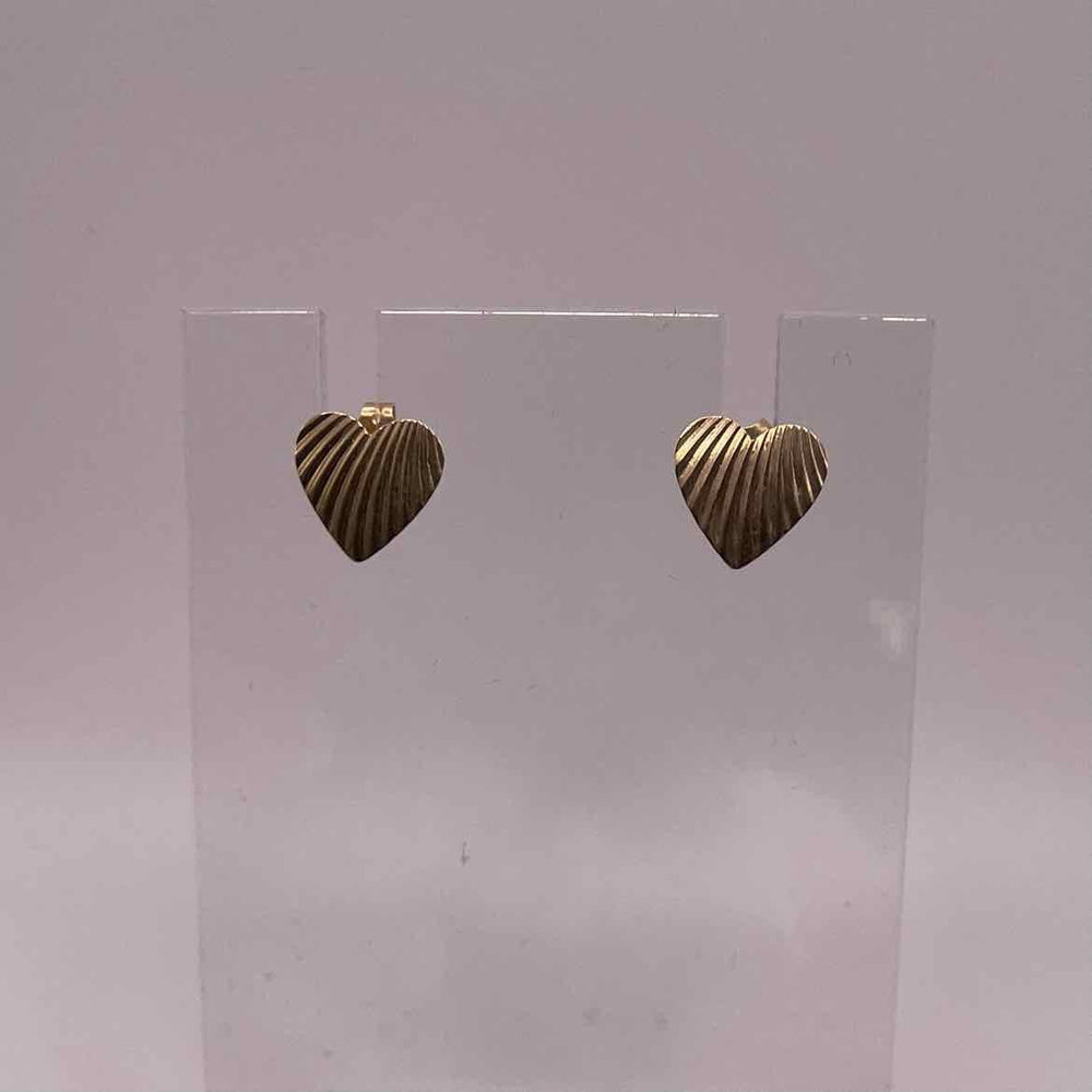 simplyposhconsign Earrings 14KY YELLOW GOLD HEART STUD EARRINGS