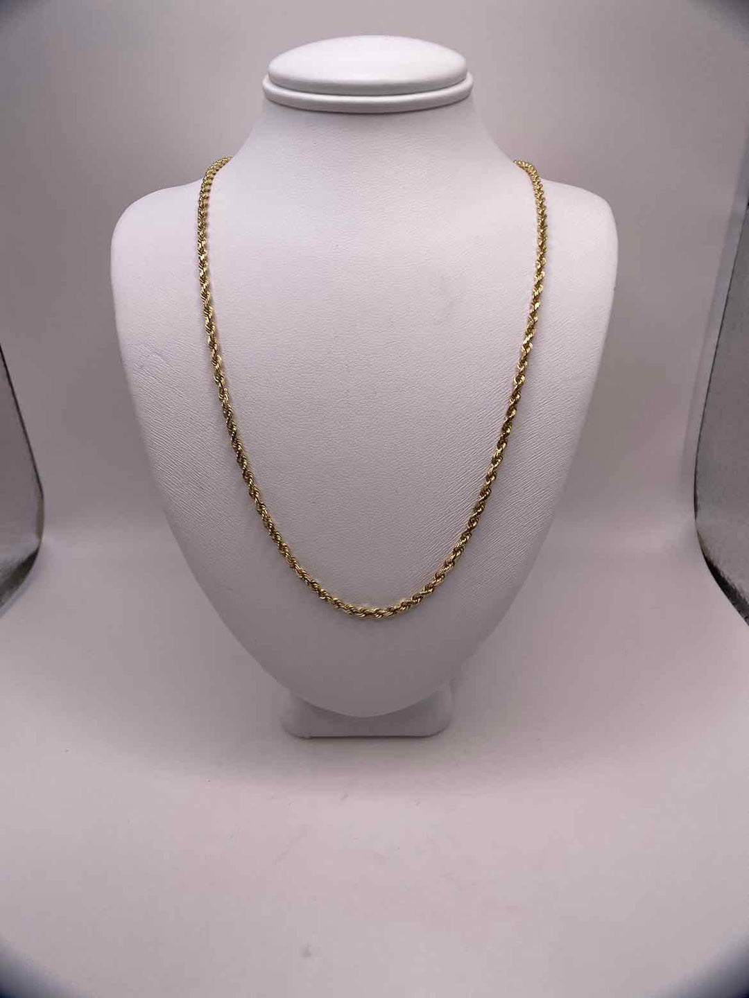 simplyposhconsign Necklace 14KY YELLOW GOLD 2mm FRENCH TWIST CHAIN