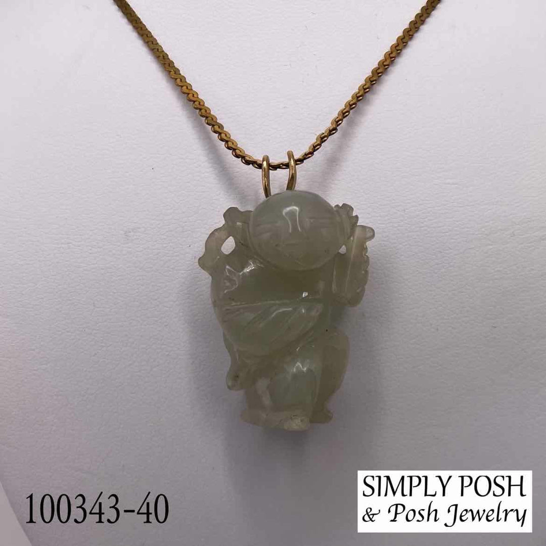 simplyposhconsign Necklace 14KY YELLOW GOLD WITH JADE PENDANT