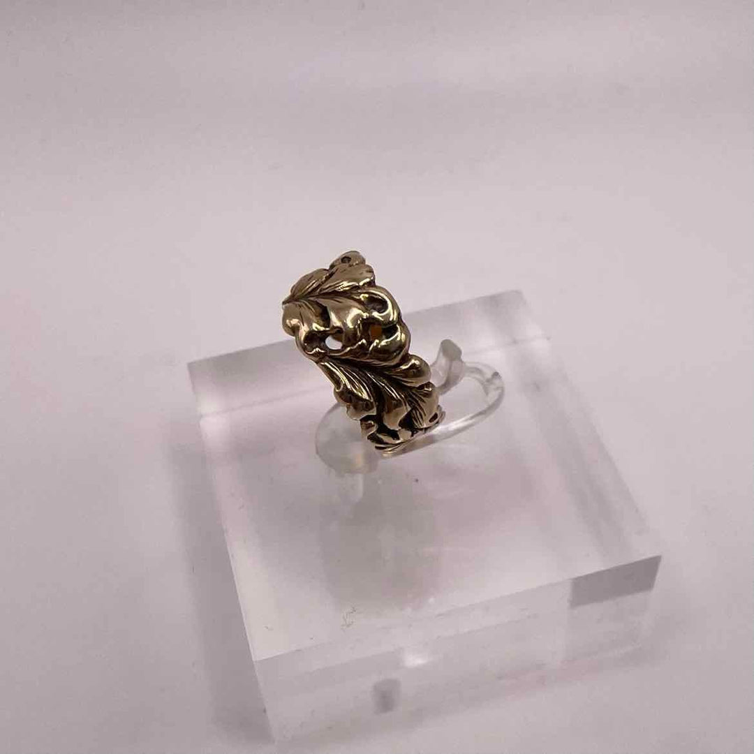 simplyposhconsign Ring 14KY YELLOW GOLD DETAILED BAND RING