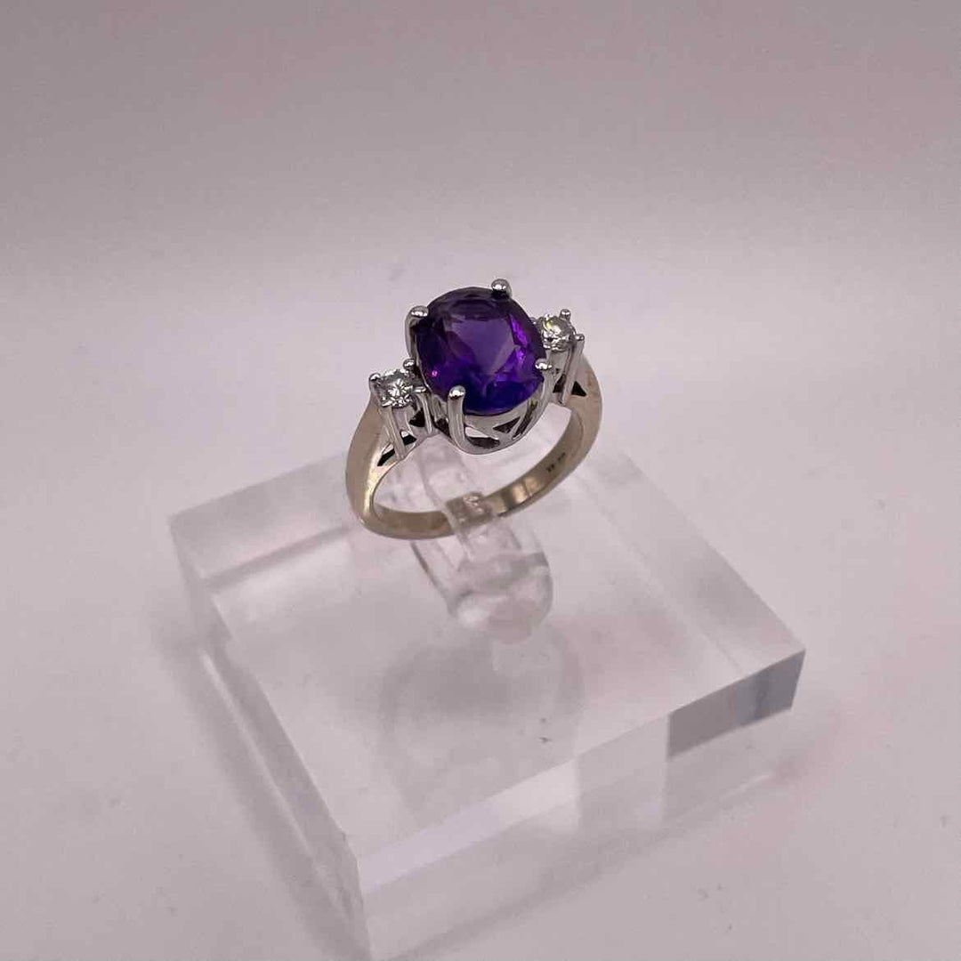 simplyposhconsign Ring 18K WHITE GOLD AMETHYST & DIAMOND Woman's RING Size 6