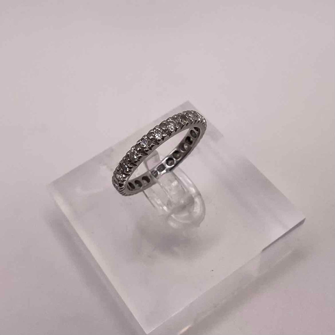 simplyposhconsign Ring PLATINUM & DIAMOND  ETERNITY RING Size 7