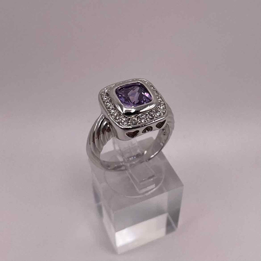 simplyposhconsign Ring SILVER SQUARE AMETHYST RING WITH CZ'S HALO