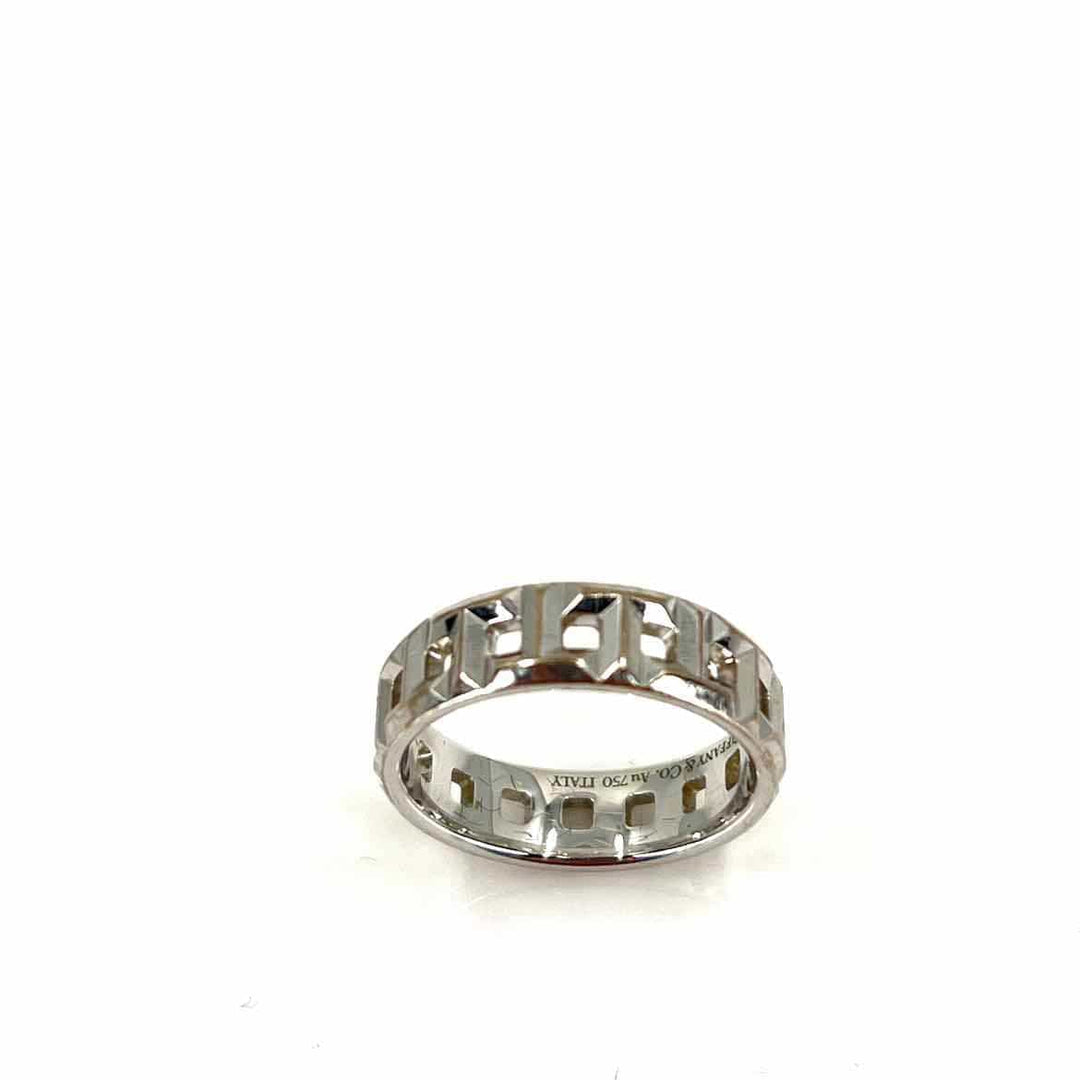 TIFFANY & CO. Ring TIFFANY & CO. Silver Ring